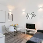 Apartment Adell *